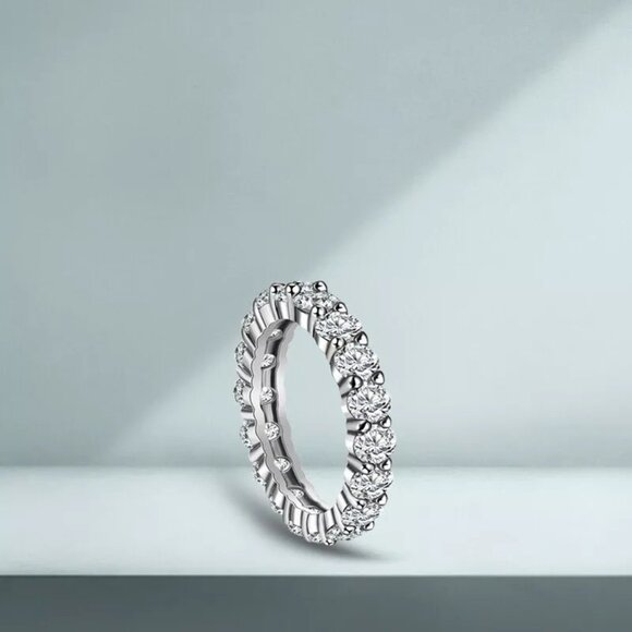 New Womens Eternity Diamond Cubic Zirconia Ring - Picture 2 of 4